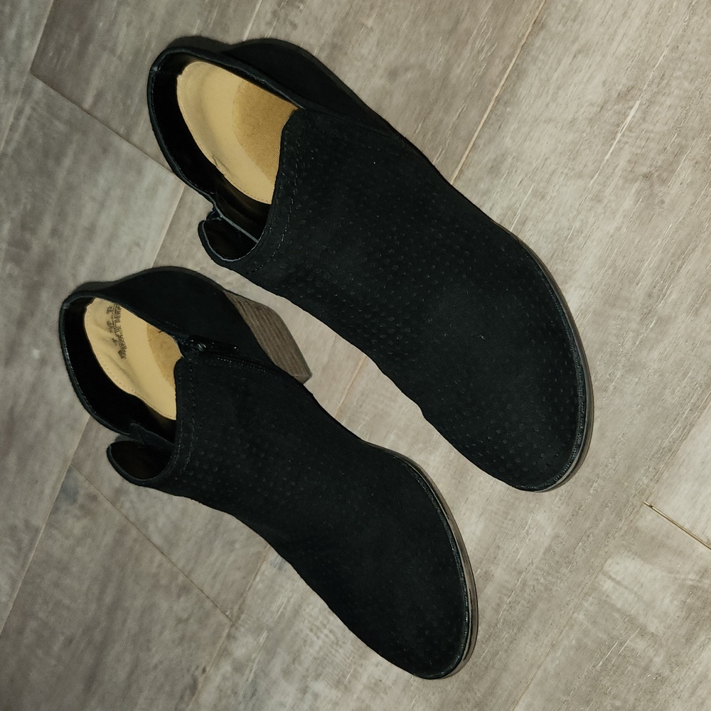 Fergie Bianca Booties, Black Perforated